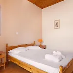 Theodoros Apartamento