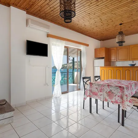 Theodoros Apartament