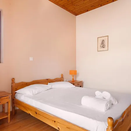 Apartament Theodoros Nikiana