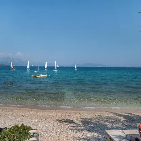 Apartament Theodoros *