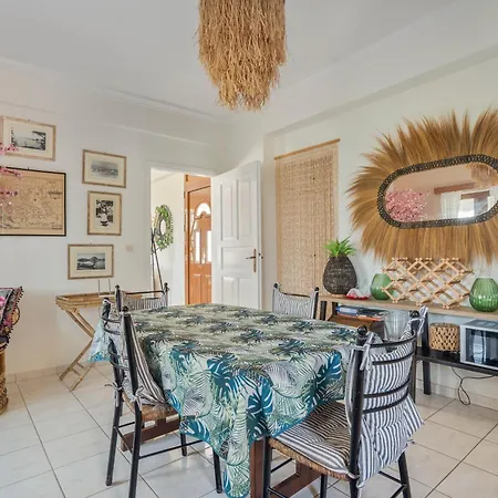 Theodoros Apartament
