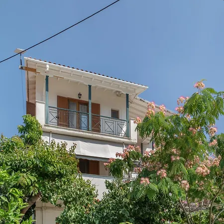 Apartamento Theodoros Nikiana