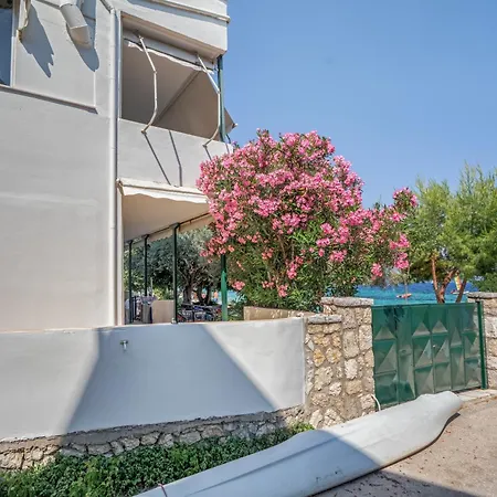 Apartamento Theodoros Nikiana
