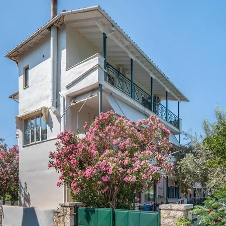 Theodoros ניקיאנה