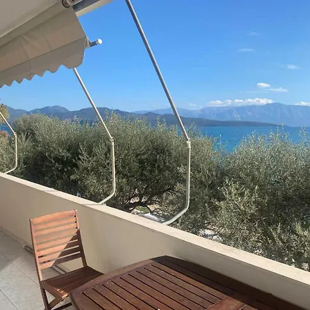 Theodoros Apartment Nikiana